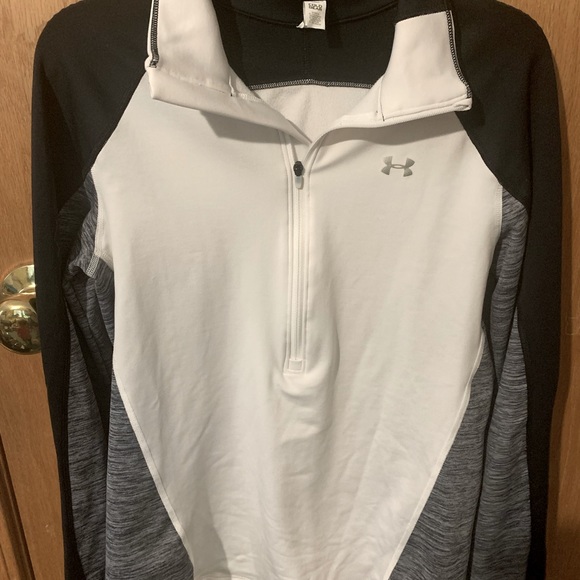 Long sleeve under armor. Size small. Worn once. - Picture 1 of 2